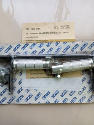Estriberas traseras Piaggio Zip