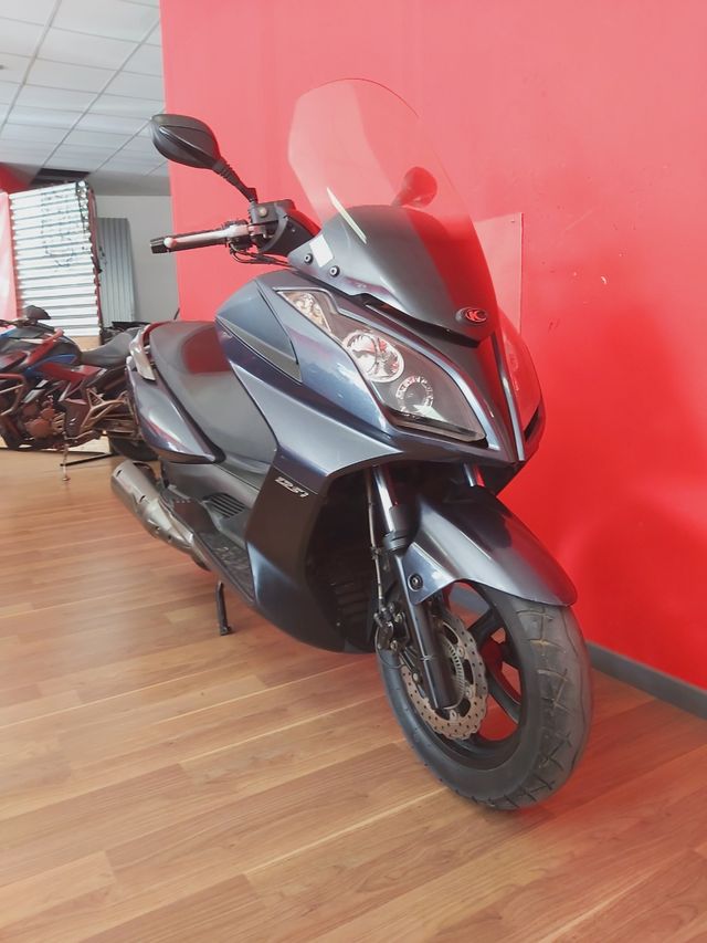 Kymco súper dink 125i
