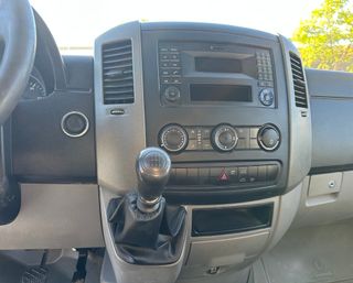 Mercedes-Benz Sprinter Furgón MEDIO 2019