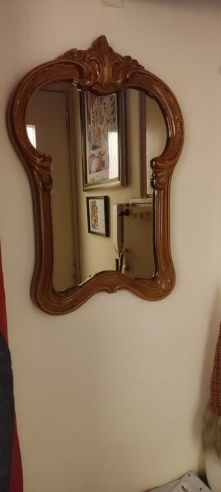 Specchio in Ottimo stato cornice in legno