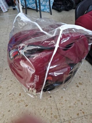Silla coche giratoria con carrito de regalo