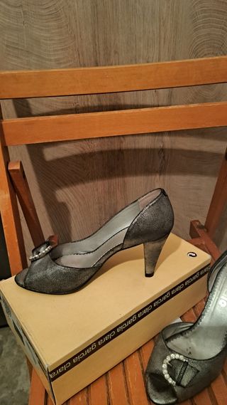 Zapatos fiesta