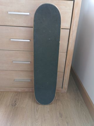Skate Globe 7.75" complete 