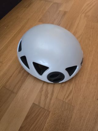 Casco Peztl Meteor Ligero y resistente