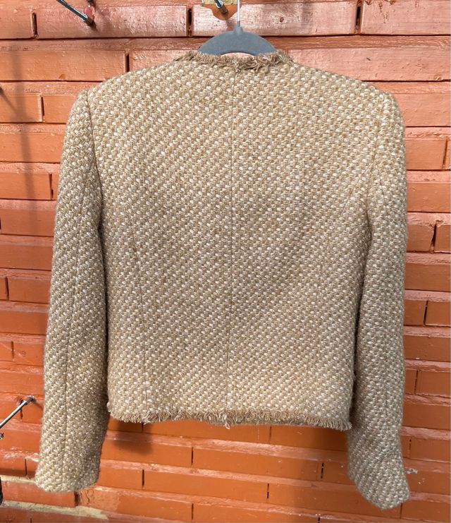 Chaqueta tweed beige nueva sin etiqueta