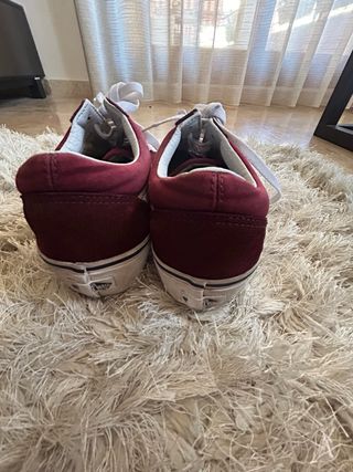 Zapatillas Vans granates