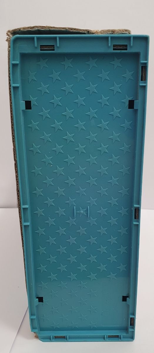 Cassetta contenitore per chiodini