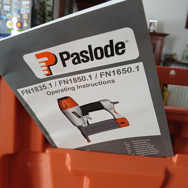 Puntatrice pneumatica