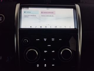 Land-Rover Discovery Sport SE FWD