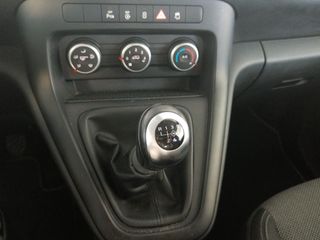 Mercedes Clase T 180 d