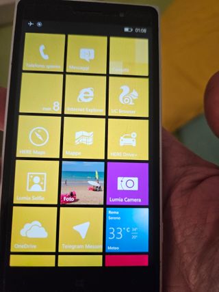 Nokia lumia 830