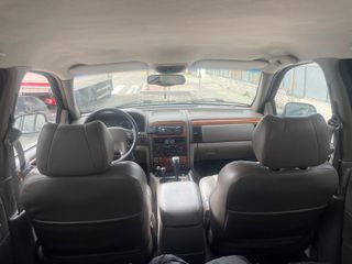Jeep Grand Cherokee 4.7 v8