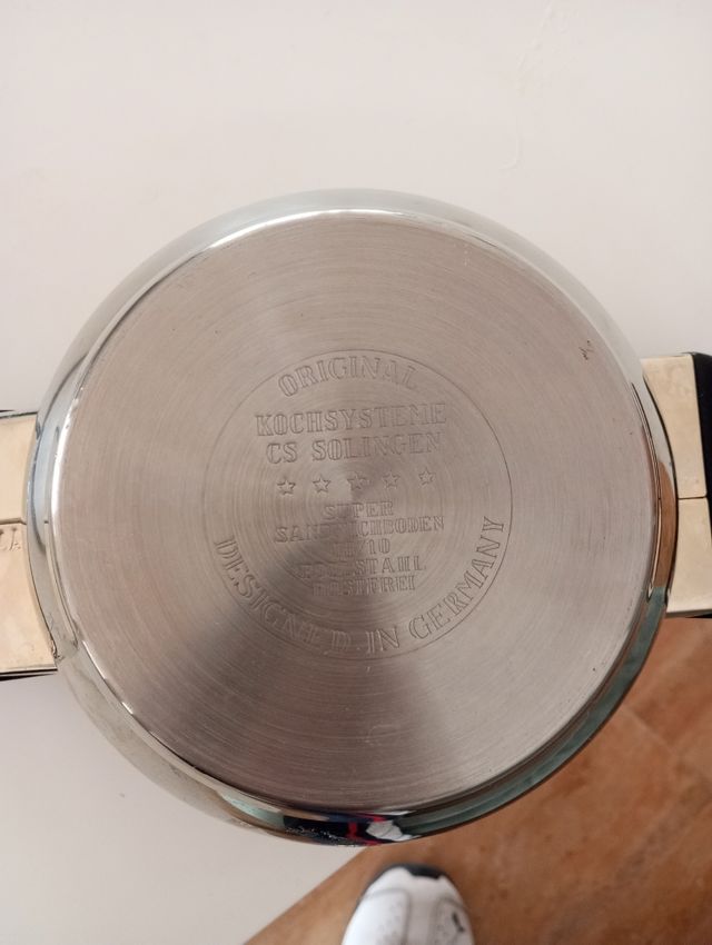 Cacerola INOX 18 con tapa