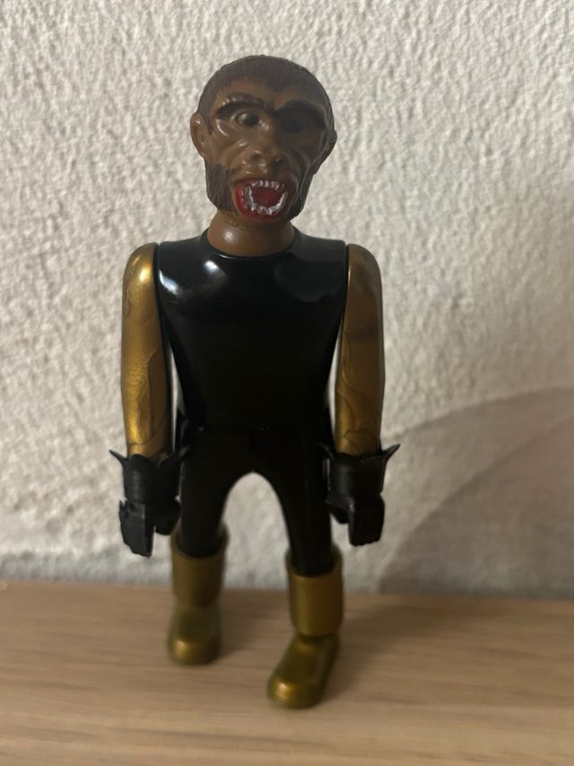 AIRGAMBOYS : 1 FIGURA MONSTRUO Espacio Airgamboy