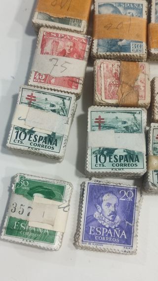 COLECCIÓN DE SELLOS EPOCA DE FRANCO 1946