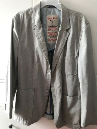 Americana beige, hombre