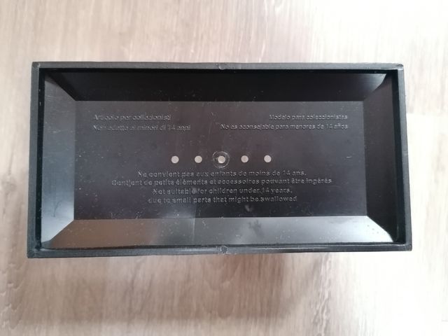 Urna expositora 1:43