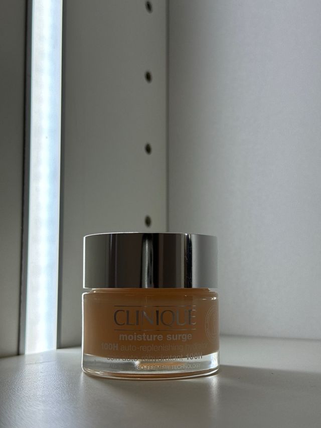 CLINIQUE moisture surge100H autoreplenishing 50ml