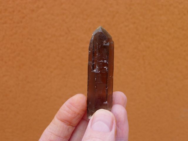 Quarzo fumé* Sils, Massabe, Spagna 7,2 x 1,8 cm