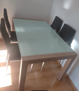 Mesa extensible+ 4 sillas