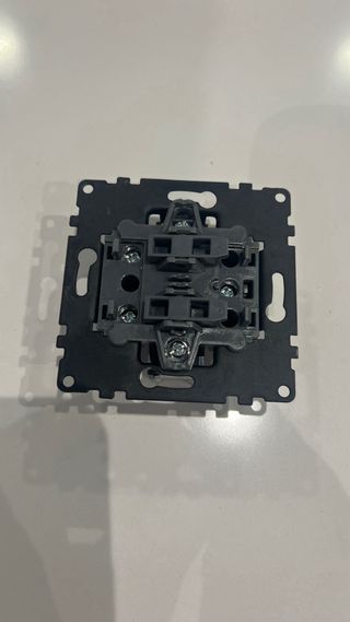 Interruptores de luz, red...