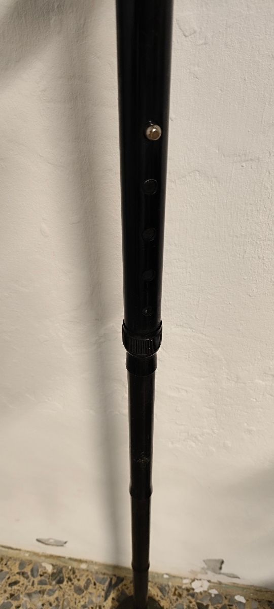 Bastón ergonmico regulable estable