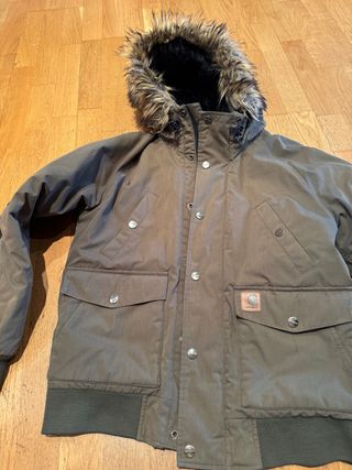 Cazadora marca carhartt