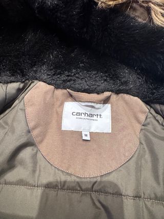 Cazadora marca carhartt