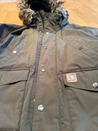 Cazadora marca carhartt