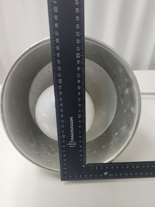 Antigua lampara industrial