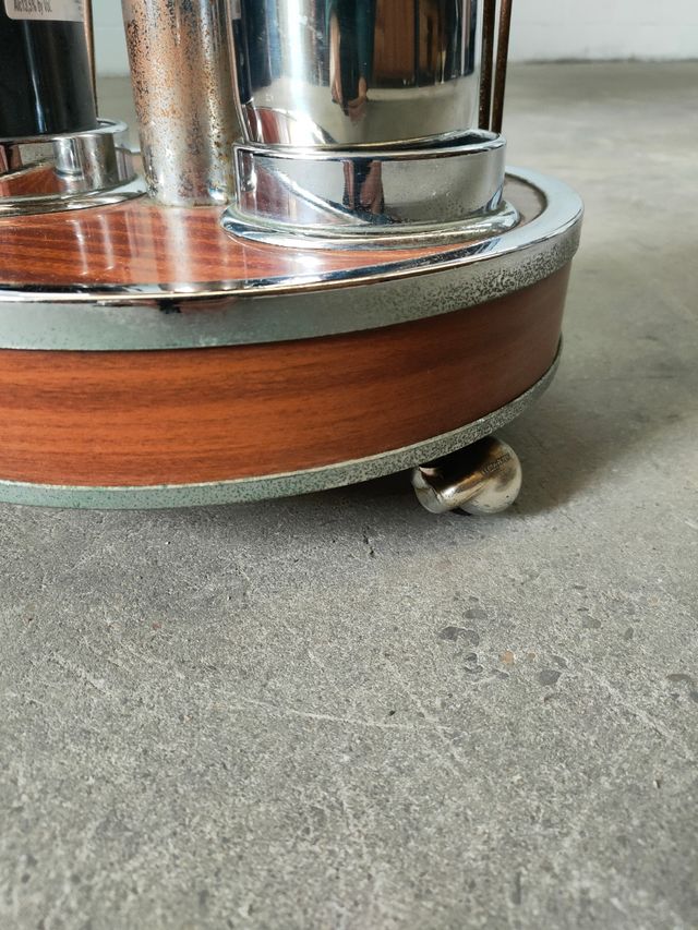 Mesa Auxiliar Mid Century