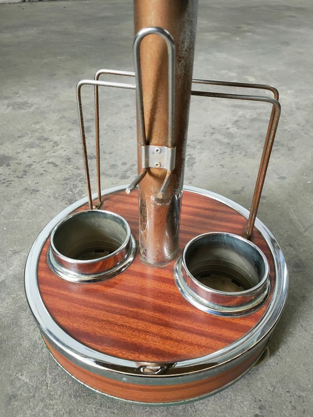 Mesa Auxiliar Mid Century