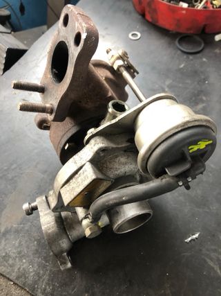 Turbo Ford fiesta  motor 1.4 tdci.