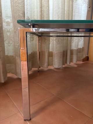 Mesa de centro de cristal