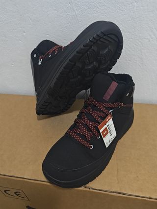 ✅BOTAS DE TRABAJO O MONTAÑA 42 NUEVAS!!✅