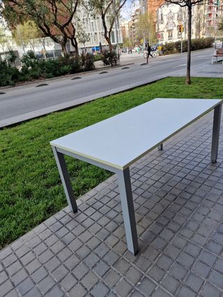 Mesas de oficina  