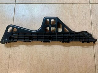 Soporte de Parachoques para TOYOTA PRIUS  2018