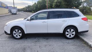 Subaru Outback 2010