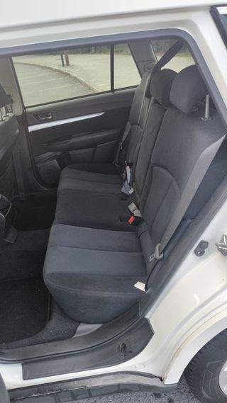 Subaru Outback 2010