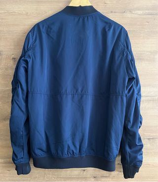 Chaqueta bomber Pull and Bear