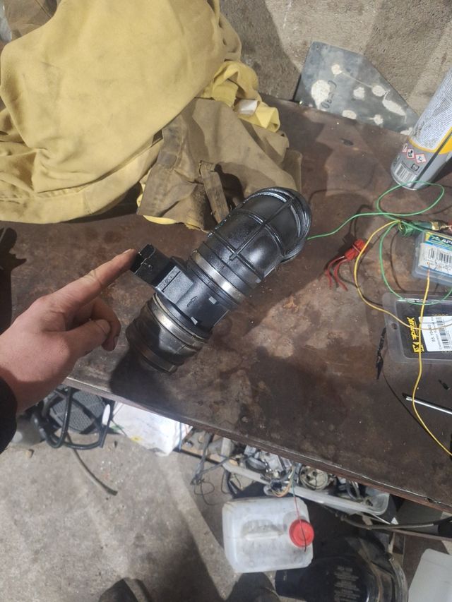 Caudalimetro con tubos c15