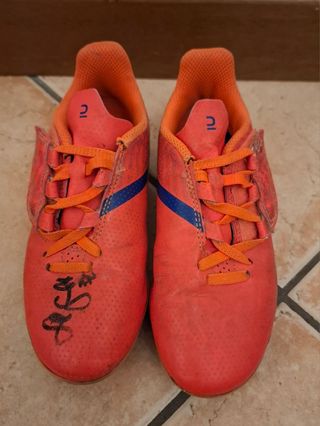 Scarpe da calcio autografate 