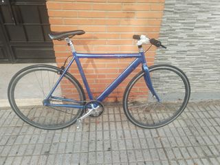 BICICLETA FIXIE TREK 1200