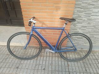 BICICLETA FIXIE TREK 1200