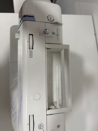 Maquina de coser ALFA