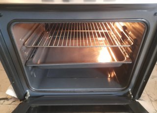 Horno y vitrocerámica marca Teka