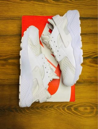 Nike Huarache Blancas Talla 7US 40EU