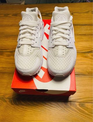 Nike Huarache Blancas Talla 7US 40EU