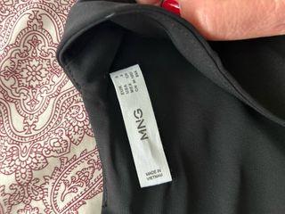 Vestido mini negro Mango