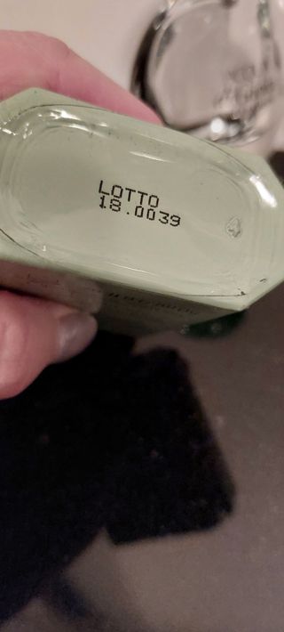 Set bottiglie vuote di profumo